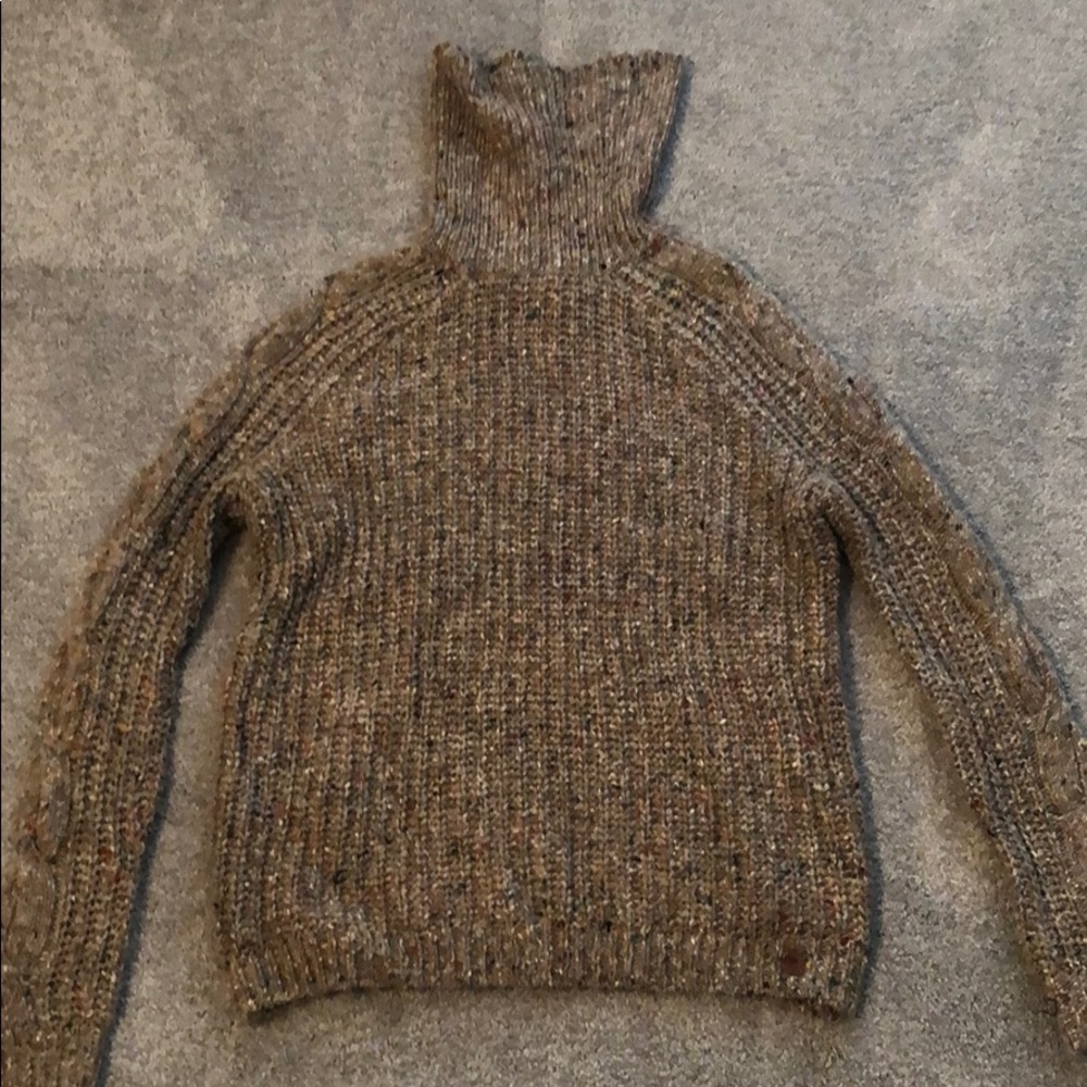 Abercrombie sweater